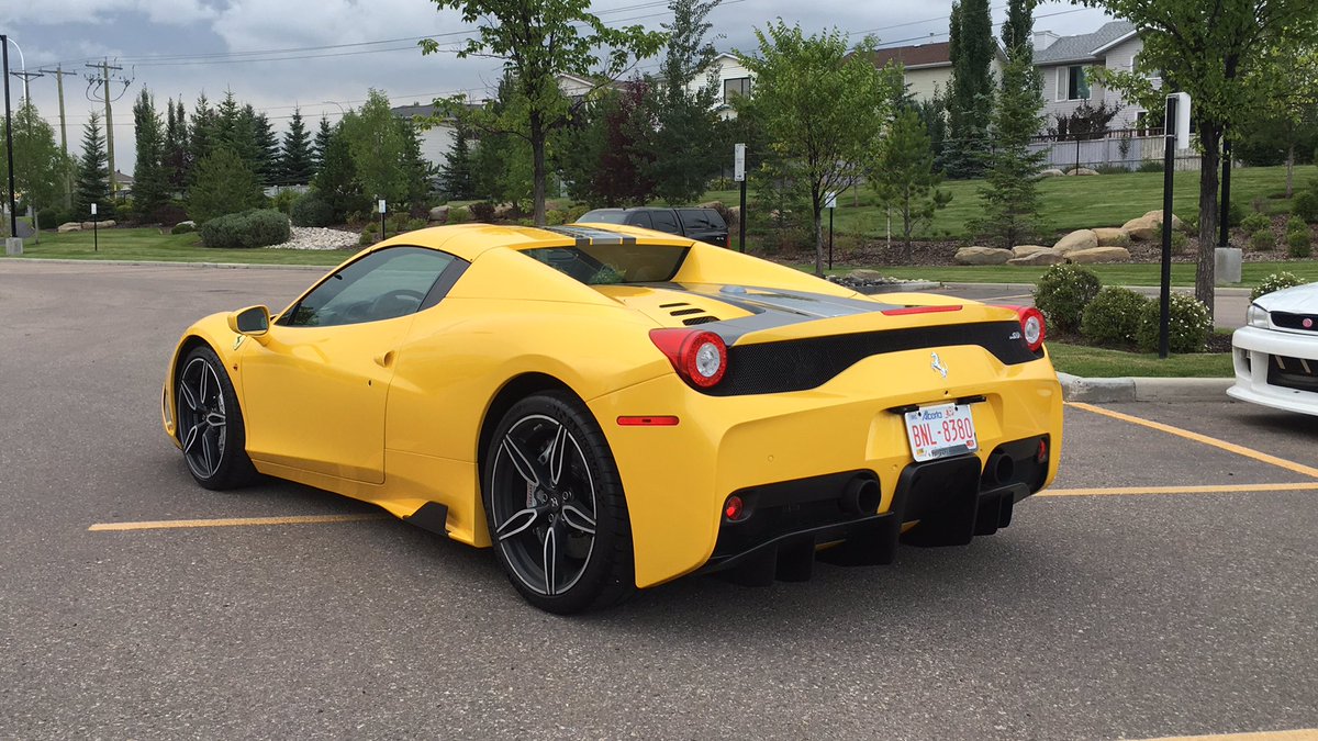 magnacars's tweet photo. My oh my... 😍😨 @FMOAlberta https://t.co/hPOCU6mNMH