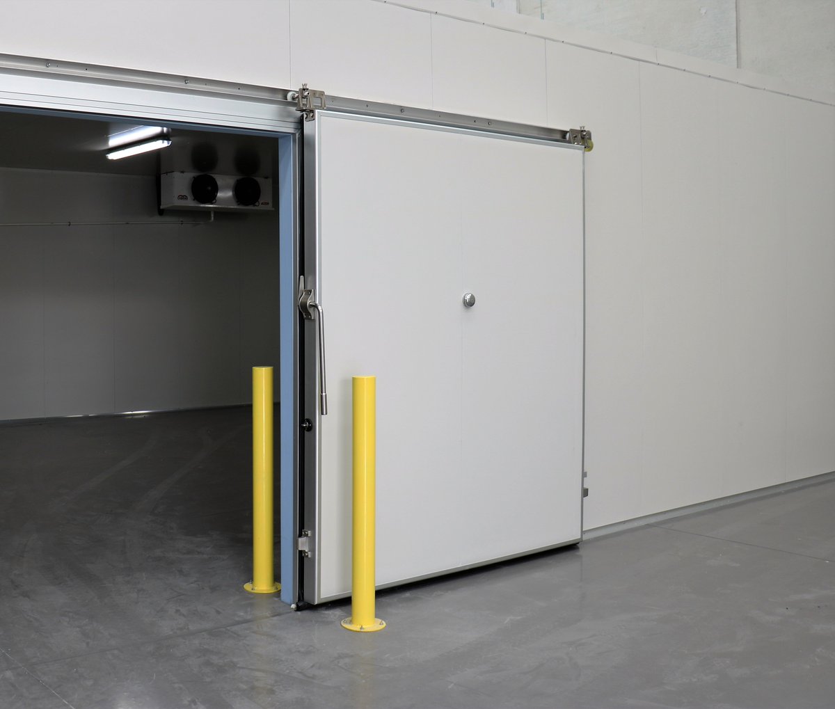 Coolrooms Plus (CoolroomsPlus) Twitter