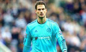 Chelseapwt's tweet photo. Begovic menolak tawaran Bournemouth dan berkata kapada Conte bahwa ia ingin bertahan,
- DiMarzio
#CISCngapax https://t.co/uDL7oaThYp