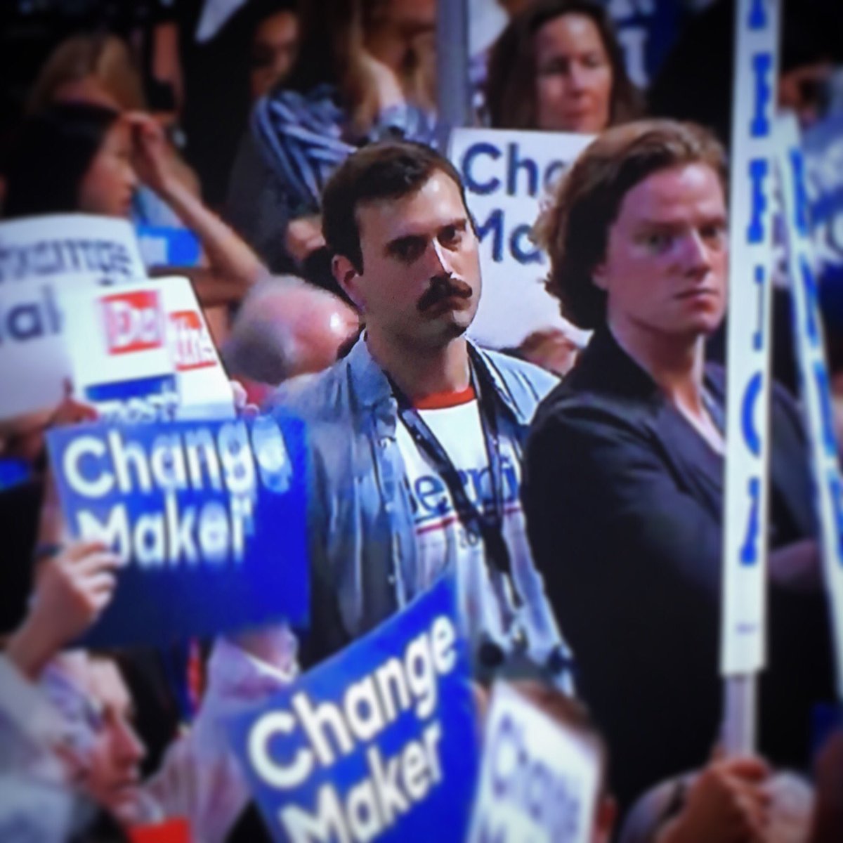 mattblank's tweet image. I'm sure I just saw Freddie Mercury during Bill Clinton's speech?! #billclinton #freddiemercury #democrats #ghost