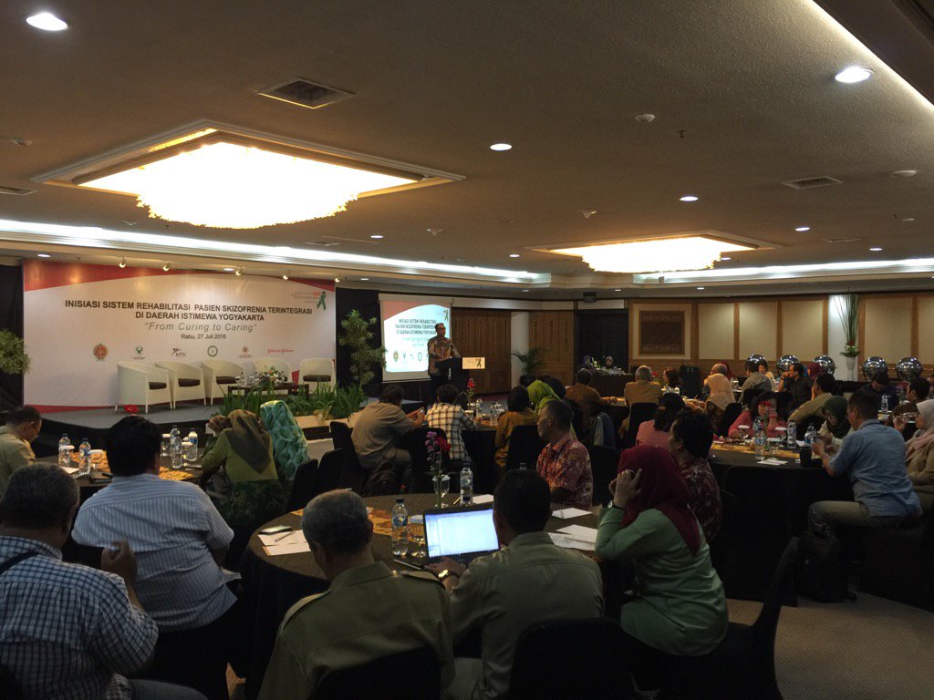 dyheanne's tweet photo. Thanks to all media colleagues who have attended our media education event on mental health issues in Yogyakarta.  🙏 https://t.co/LJuI0vKJKb
