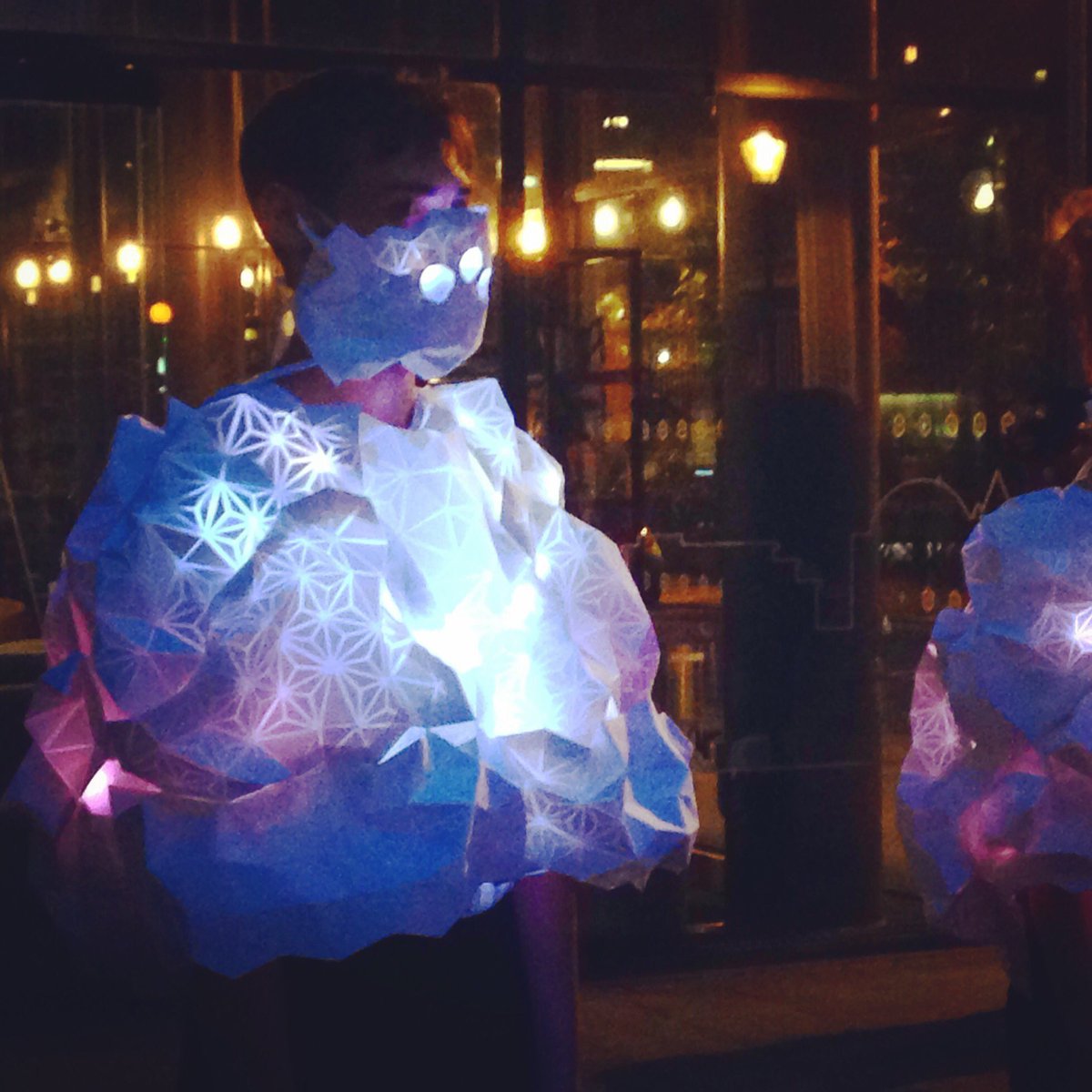 EuroScience's tweet image. Performers in high-tech illuminated costumes reveal changes in air pollution #HumanSensor #ESOF2016
