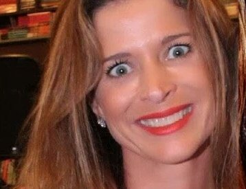 rainhamatoss's tweet photo. Cês já pararam pra pensar q a mulher do Cunha estava todos esses anos pedindo socorro pra gente? #savemarinajoyce https://t.co/cbtTmWzQU3