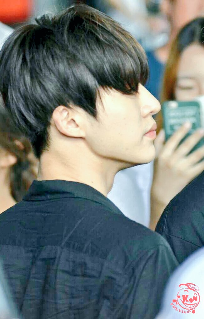 iKONtact915's tweet photo. 160727 ✈✈✈ICN︎
#iKON  #진환  #한빈  #바비 https://t.co/q25lr9l5zf