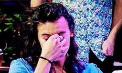 grapejuicelou28's tweet photo. when you realise you just watched a video of a man just trying to find a bathroom #savemarinajoyce https://t.co/DwjC8HOHRZ