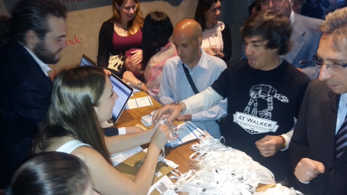 LuisMiguelAlbor's tweet photo. El 21/9 regresa el #DiadelNetworking de la mano de @DirigentesDg y @Referencia_2
Info:
https://t.co/aevCVn2r7a https://t.co/V6VRNIFG04