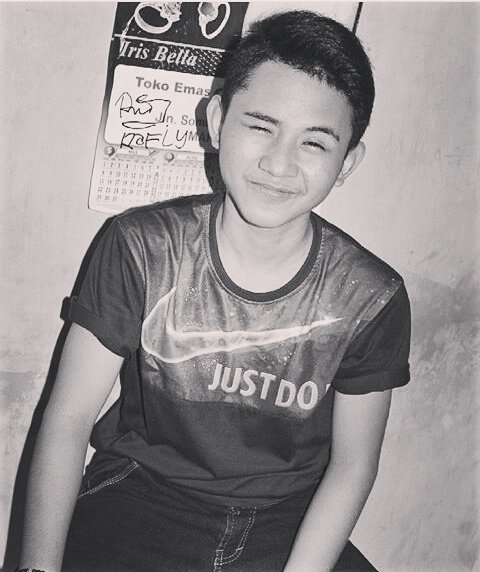 Hallo abang ganteng ... <a href="/DA3_Rafly/">Muh.Rafly Heriawan</a> 
#RaflyRinduFerafqu