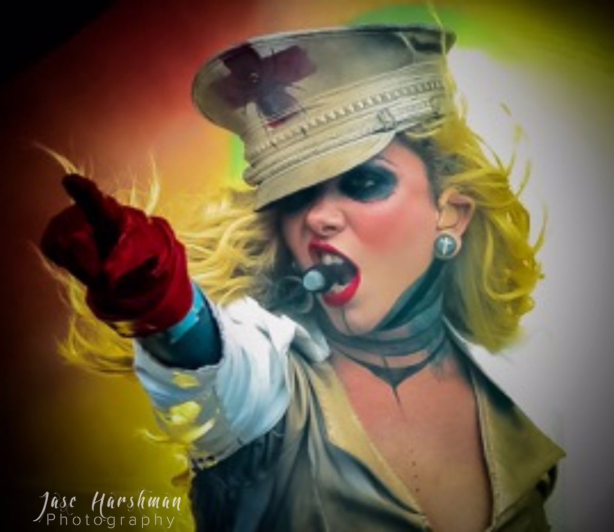 thistragic_j's tweet photo. @MariaBrink 📸 by @thistragic_j  #InThisMoment #HellPop2016 https://t.co/BrkA3kBdRS