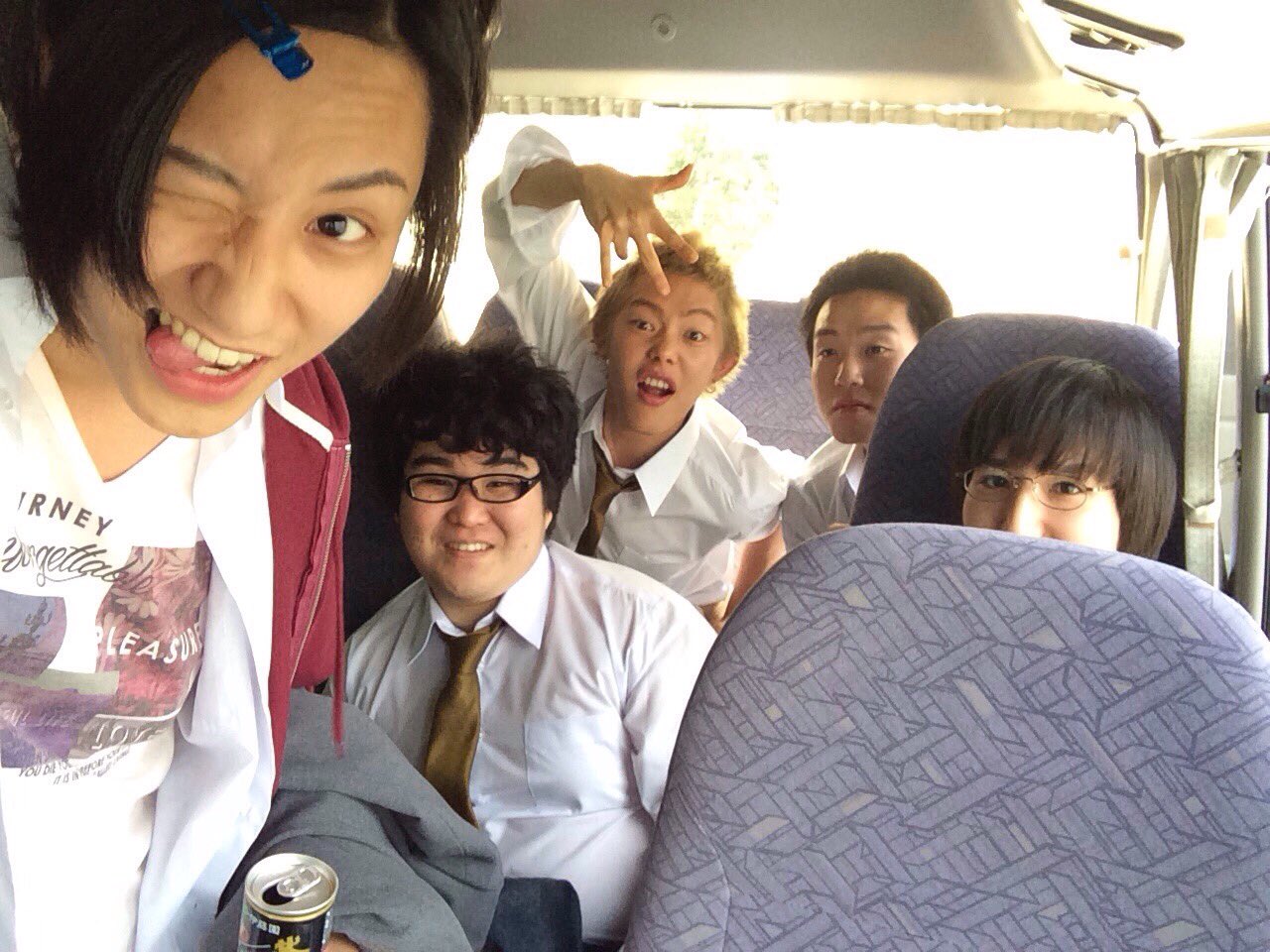藤原季節 On Twitter Too Young To Die 若くして死ぬ まだまだよろしくお願いします 写真は左から杉本くん 細川くん 柴田くん 日吉くん 松浦です Https T Co 8ua4crezee Twitter