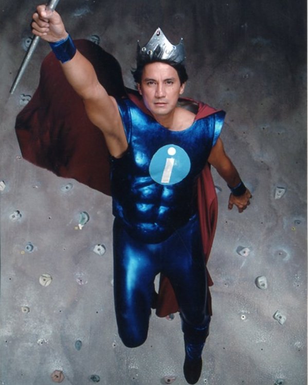 benchtm's tweet photo. It's almost the weekend so we're feeling super. #BenchLooksBack at a campaign featuring @1richardgomez1. #TBT https://t.co/iOjuc0qXPx