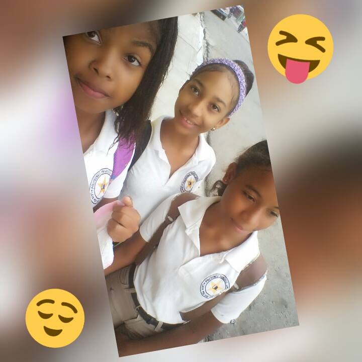 laBaby_1214's tweet photo. mis chicas y yo https://t.co/DreyvArT9b