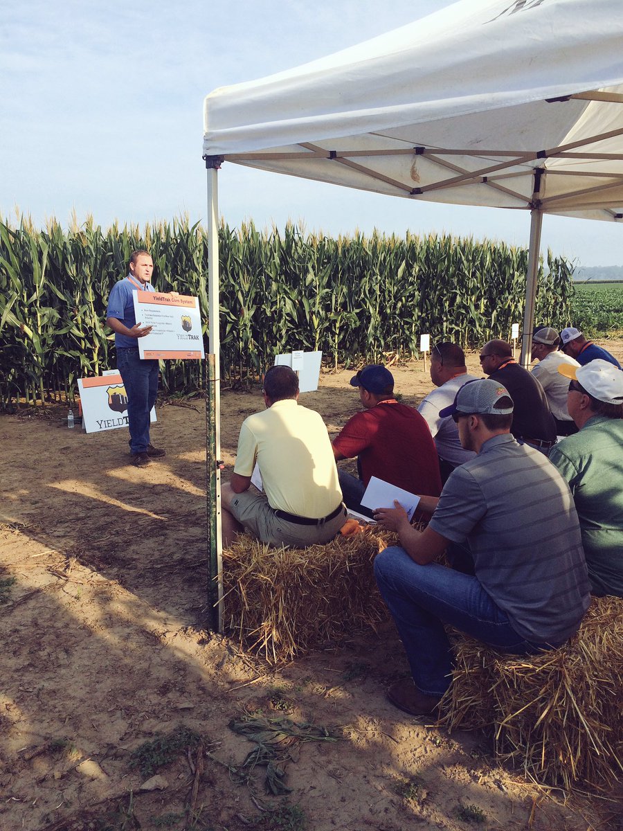 DavidwWolfe's tweet photo. A nice morning @MFA_Inc #TrainingCamp w/ @Worthington_MFA discussing #YieldTrak https://t.co/RbPabNbEvO