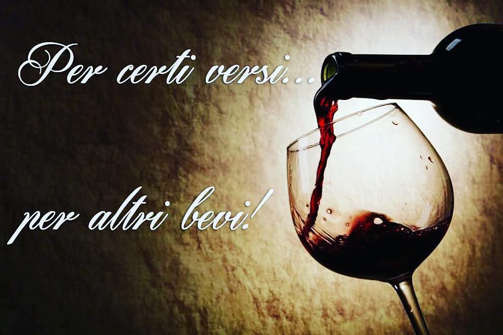 Italian Wine Blogger Per Certi Versi Per Altri Bevi Frasi Verita Vita Vino Aforisma T Co Gr06irleui