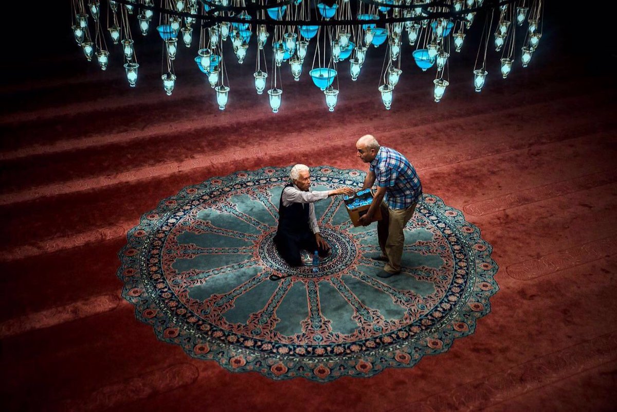 Eyüp'te paylaştık zamanı ekmeği suyu. Eyüp Belediyesi paylaşmak (Ramazan) konulu fotoğraf yarışması birincilik ödülü