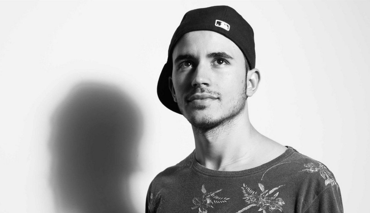 Para + novedades sobre <a href="/rafacuartero/">Cuartero</a>, aquí dejamos el #evento de este viernes 29 #GUclub! 
facebook.com/events/1774119…