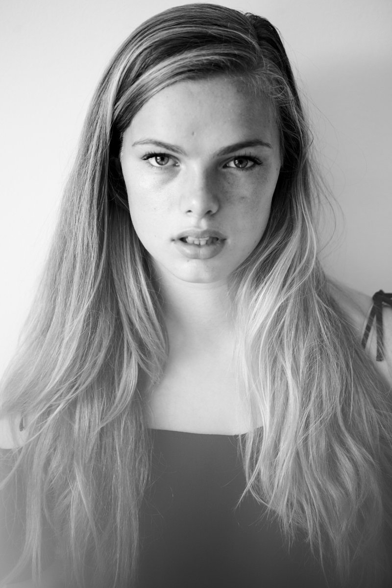 MANDPMODELS's tweet photo. + #BritishTalent + the incredibly #beautiful #EmilyM shot by @samjphoto #MandPDevelopment https://t.co/JjRlrZgXvK