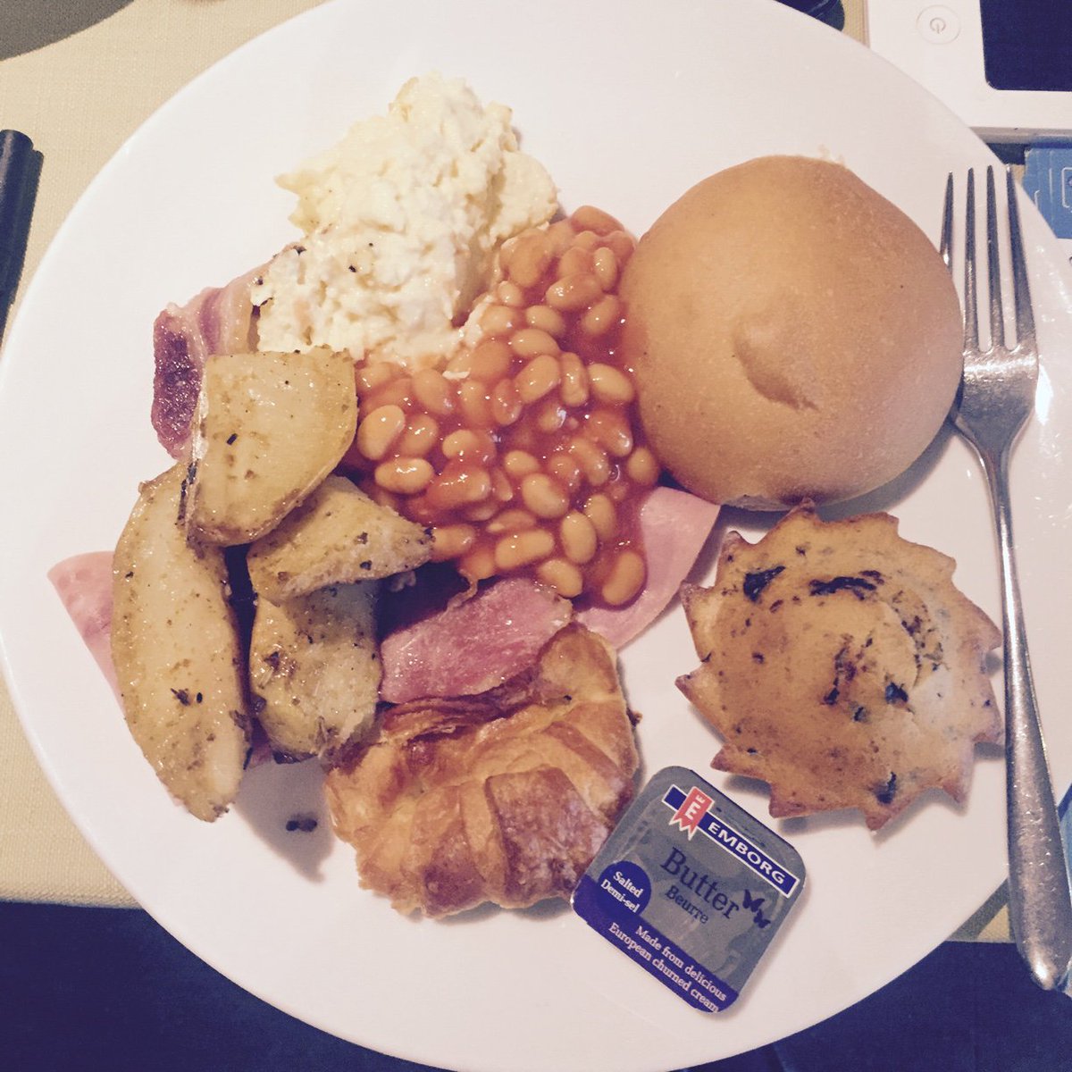 slydepay's tweet photo. Breakfast right on time for our merchants :)!!!!!! #MerchantMeetUp https://t.co/epwe6aUYCJ