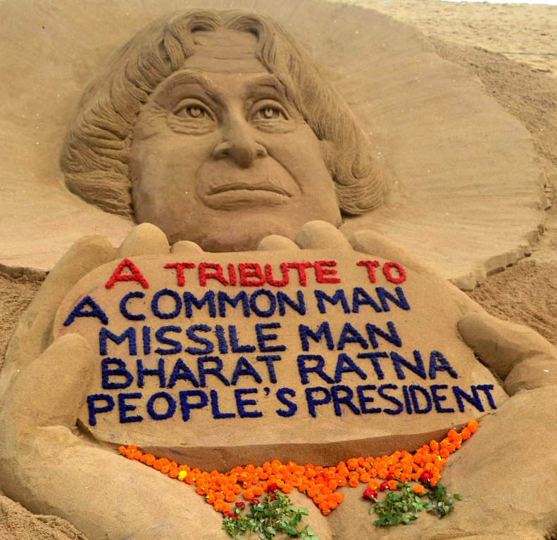 ndtv's tweet photo. Dr #APJAbdulKalam remembered with love, respect on first death anniversary https://t.co/i6Yzkwxf0I https://t.co/rUpE6C5sEx