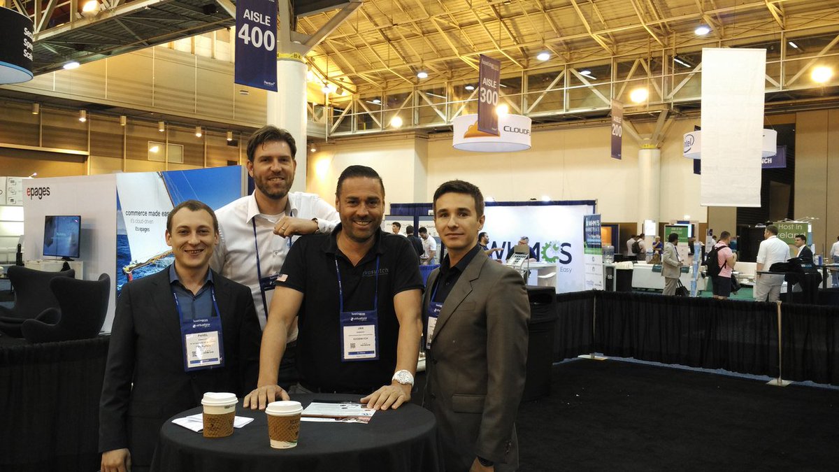 ISPsystem's tweet photo. With @EvoSwitch. #hostingcon #neworleans #HostingCon2016 #ISPsystem #ISPmanager #BILLmanager #DCImanager #VMmanager https://t.co/hbPf9CjFYY