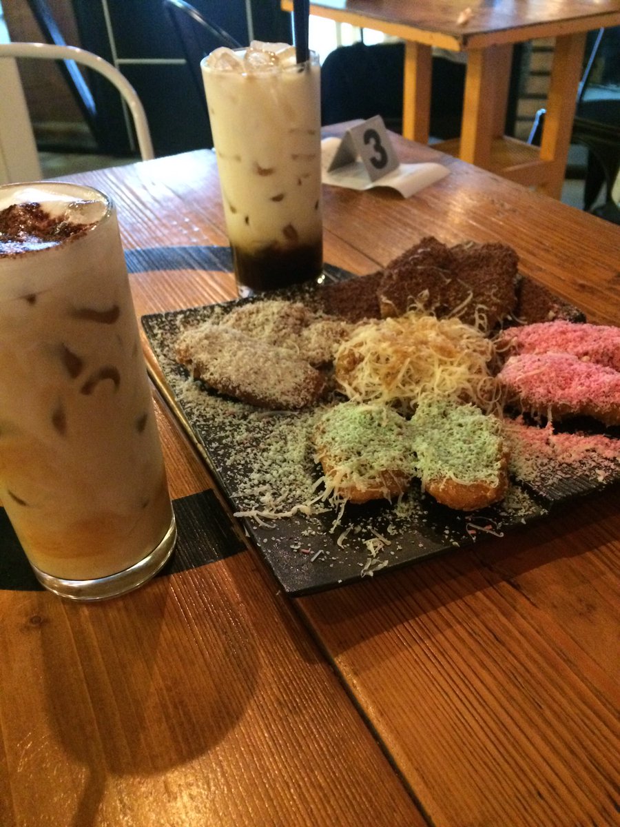 CikCupie's tweet photo. Dating ☺️
#kopixoxo https://t.co/DQwniMHWyS