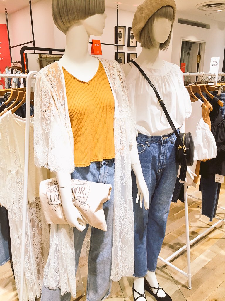 lumine_est's tweet image. 【B1 アナザーエディション】
この秋マストアイテム🍂🍁💛
ファーサンダルやバッグが入荷💭
アナザーエディションならではの
おしゃれアイテムがたくさん💄💋
#anotheredition #ルミネエスト #新宿