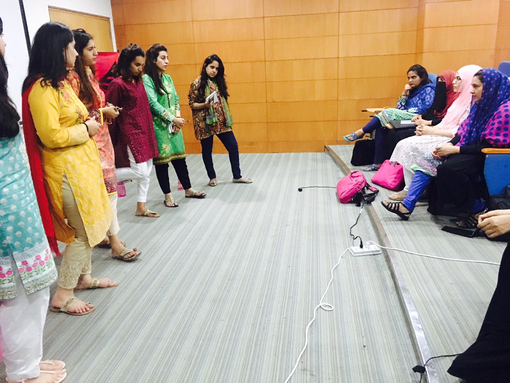 herselfpk's tweet photo. Meet the management team #TheForceBehind #Herself #Ice-Breaker https://t.co/yEpdJ4mDBI