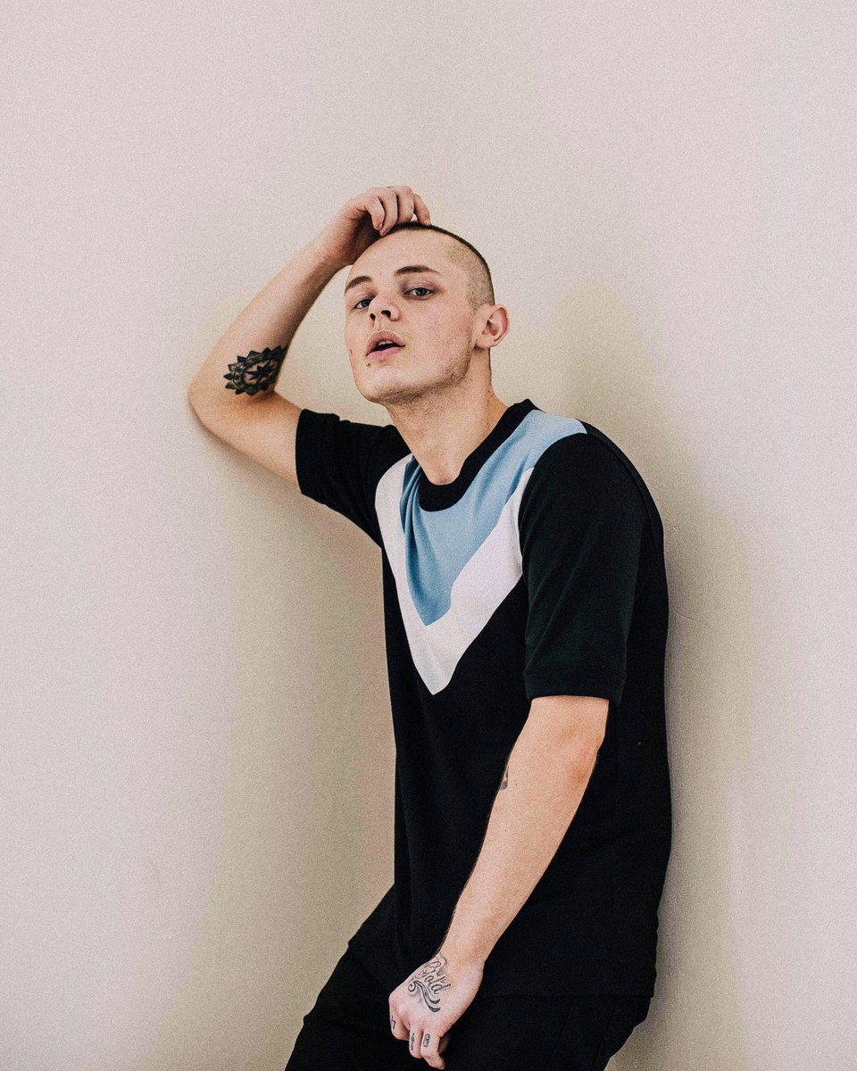 Throwback to a shoot with @iamdancrossley styled by the amazing <a href="/RickardoMaxwell/">Rickardo Maxwell</a> 📸 instagram.com/p/BIXNKOlDGNJ/