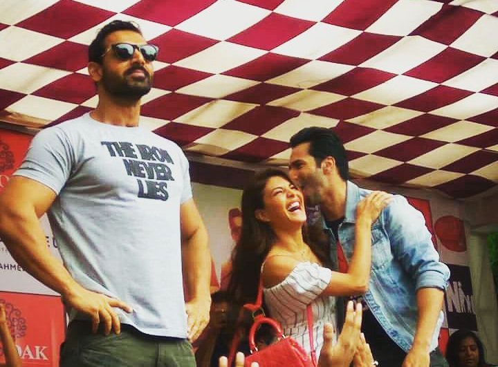 Varun_Kingdom's tweet photo. Varun Dhawan, @Asli_Jacqueline and @TheJohnAbraham promoting Dishoom in Ahemdabad.
#2DaysToDishoom https://t.co/5Wq3DoOFoi