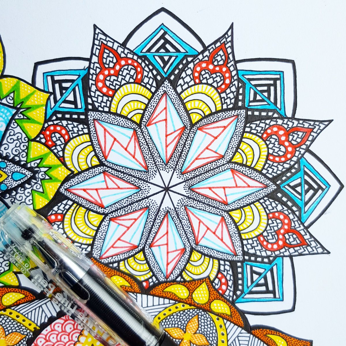 hazzity's tweet photo. Mandala 3 of my 4 mandala illustration :-)  #illustration #sacredgeometry #mindfulness #tattoo #mandala https://t.co/uNrs0YpHkH