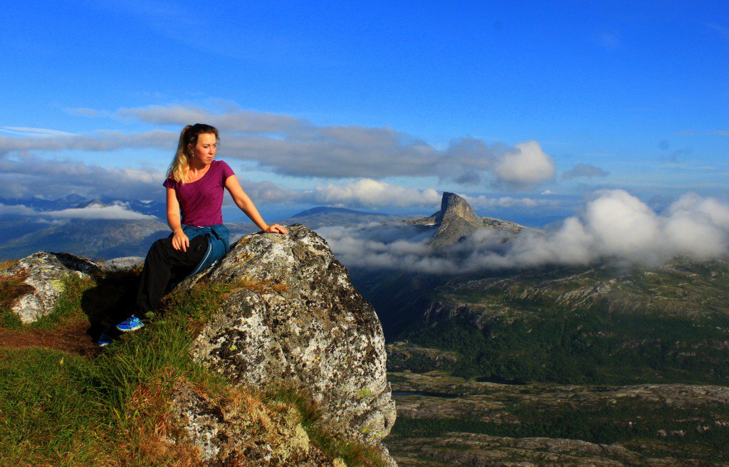 På tur i Bodø? Her er ei liste over 15 vakre fjelltopper som venter på deg. bodo.no/15_fjellturer_…