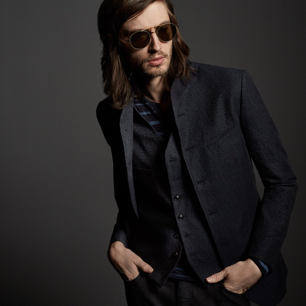 johnvarvatos's tweet image. New in! Pre-Fall styles: onjv.co/2a2wz9Q