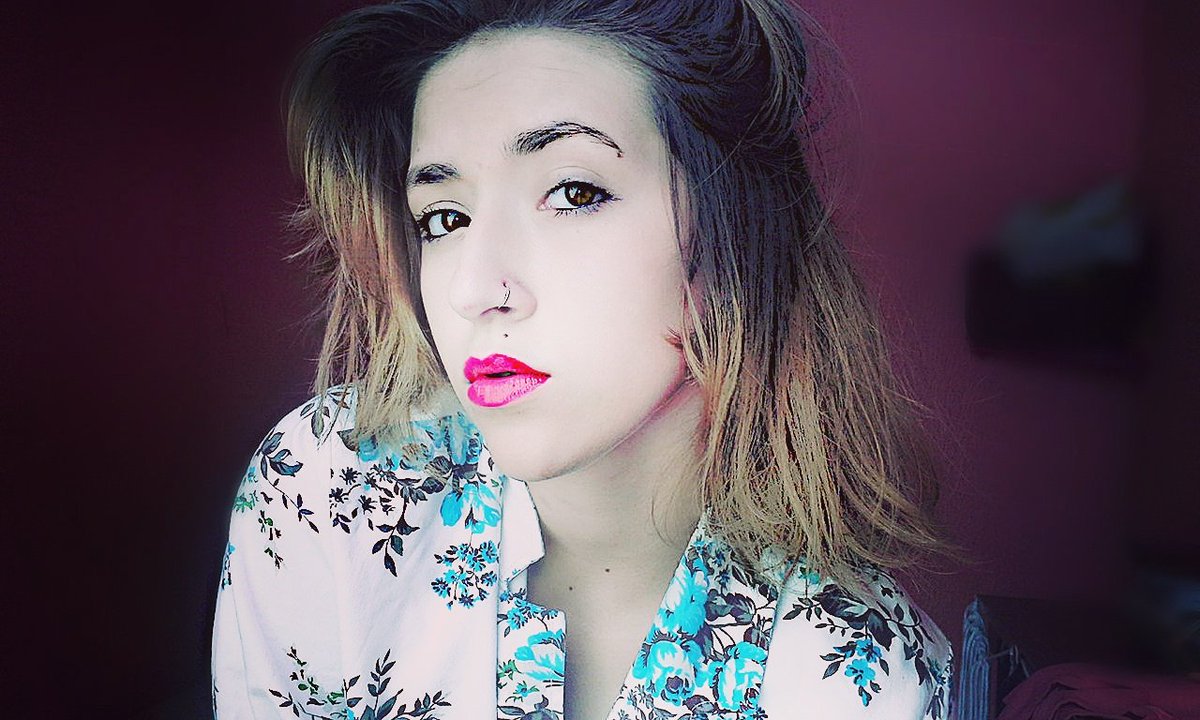 Nome : Mikaella Vianna
Idade : 1.5 anos
Cidade onde mora : Iguatu-ce 
Relacionamento : Namorado 
<a href="/Vianna_Mika/">apagado</a>