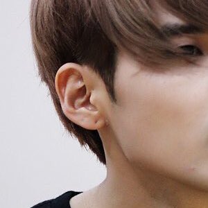 HelloTLP_621's tweet image. #9RTで ほお骨のラインと腕のラインフェチとか初公開や…(恐怖)