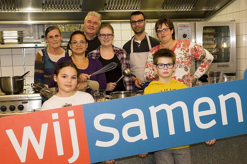 VERHAAL: Hadassa, Wanda, Nico &amp; anderen #koken samen voor mensen uit de wijk @Prismare magpi.pe/sEJLc