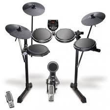 CytochMedia's tweet photo. 24 Channel Digital Mixer, Electronic Drums,Yamaha MOXF8 Piano, Rode Mic. For bookings go to
https://t.co/vpnapYQqs7 https://t.co/ATA6a5QEqE