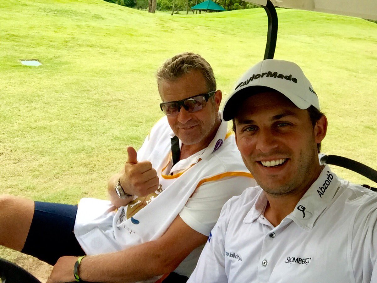 Hansonprogolf's tweet photo. Caddies dream today! Buggies for the pro-am in the #KingsCup #Toobz https://t.co/lXyJiylhxm