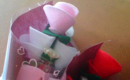 <a href="/cynthia_killa/">Mata Panda</a>: Menulis tentangmu adalah hal kesukaanku ☺ terima kasih kamu