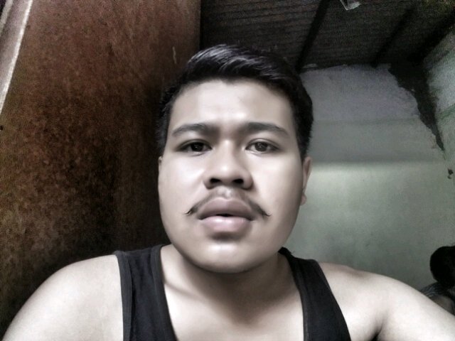Kumis tipis hati miris