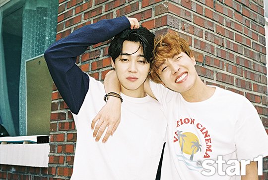 SUGA_WTF's tweet photo. ISSO QUE EU CHAMO DE TENTADO A MINHA VIDA #BTS #STAR1 #MAGAZINE2016 https://t.co/yKJOeRJVrq