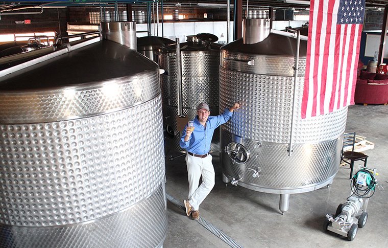 Buskey goes big in Scott’s Addition. richmondbizsense.com/2016/07/27/bus… #RVA <a href="/BuskeyCider/">Buskey Cider</a> @LovelandINC