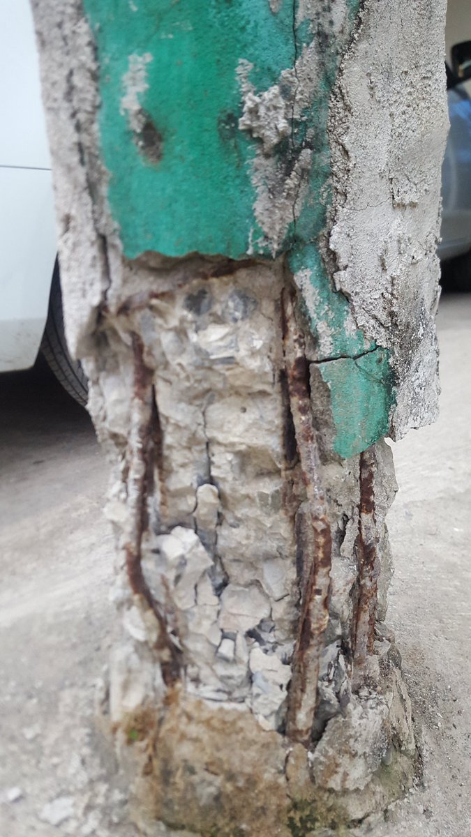 AbrahamAALH's tweet photo. Lastima saber q ocurra una desgracia para q lleguen a cambiar POSTE solicitado más de 6 meses @CNEL_EP @MashiRafael https://t.co/HKJSWdfbMU