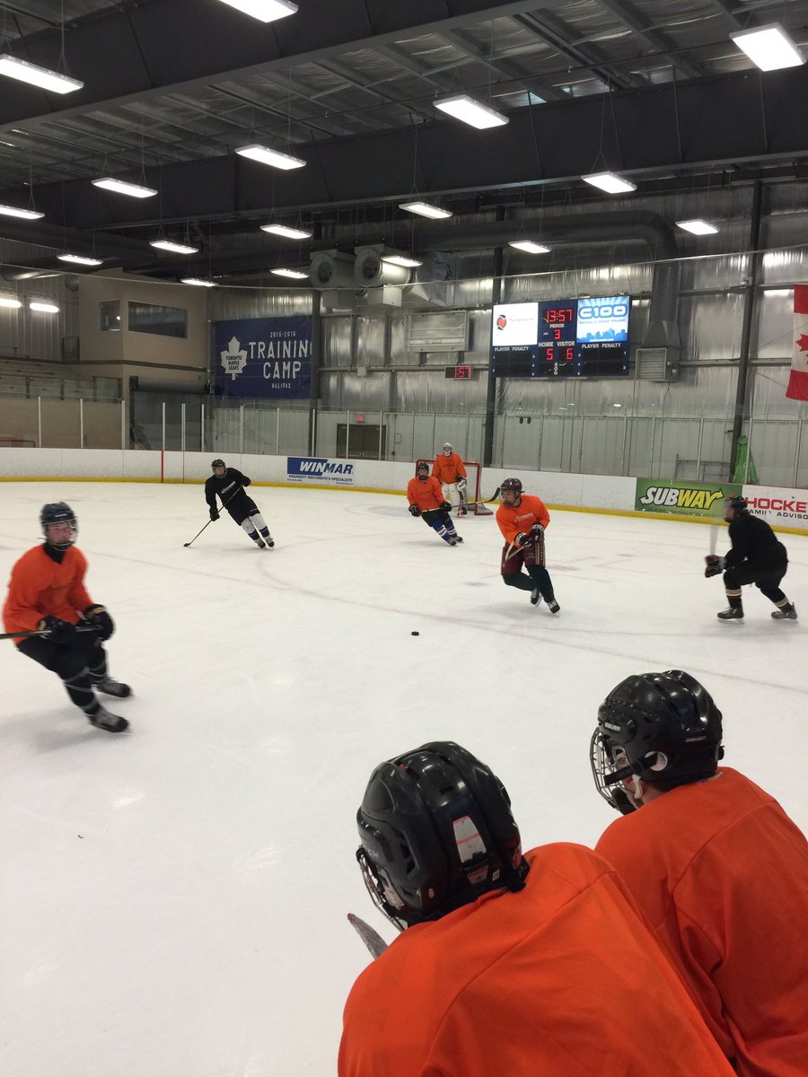 proedgetraining's tweet photo. Team Orange pulls off victories in both Bantam &amp; Midget today #ProEdgeCamp https://t.co/zo9SZK7W8C