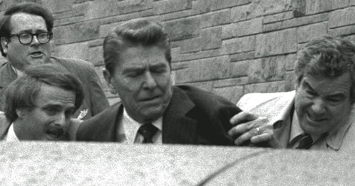 John Hinkley, who shot Reagan in 1981, will be freed from govt. psychiatric hospital. washingtonpost.com/local/public-s…