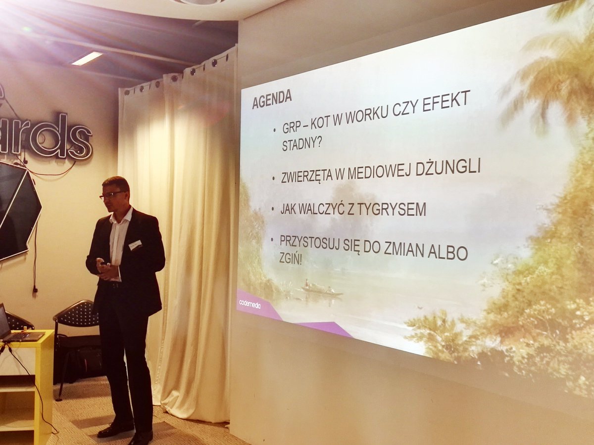 CodemediaSA's tweet image. &quot;Jak przetrwać w dżungli mediów?Dostosowywać się.&quot; - Sz. Okła, Gr.Acc.Dir. #Codemedia #reklama #CodeTV #warsztatyTV