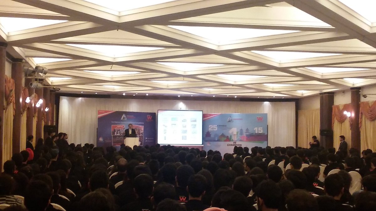 adi_khanna's tweet photo. An exciting evening of enlightenment at NMIMS Mumbai
 #Changingthegame #WarRoomAtNMIMS https://t.co/iLlisAP3hN