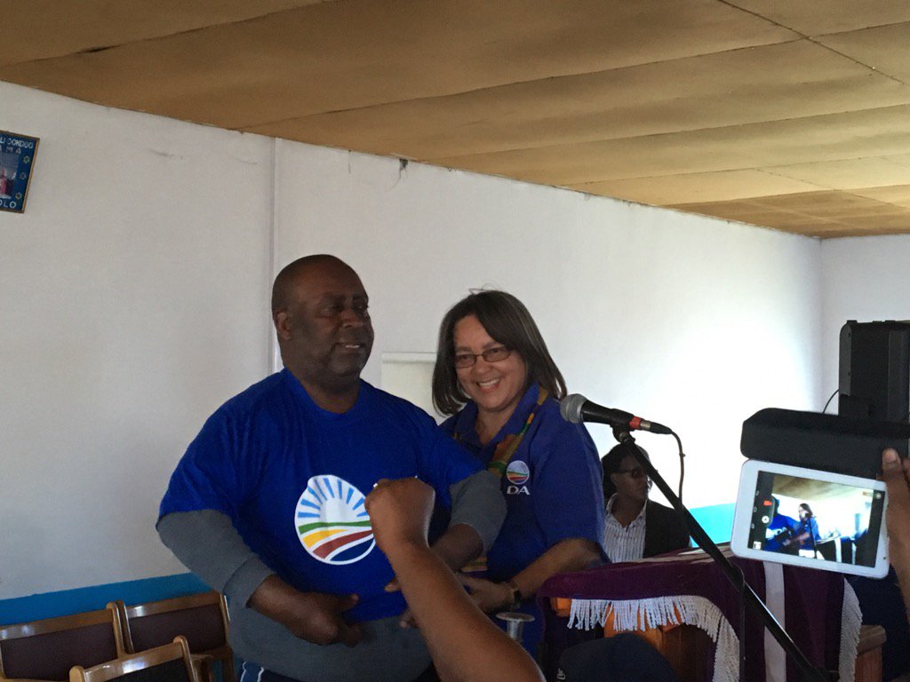 brettherron's tweet photo. In Khayelitsha today @Our_DA @PatriciaDeLille welcomes ANC branch chair and hundreds of members. #DeLilleforMayor https://t.co/ovz4BHx5A1