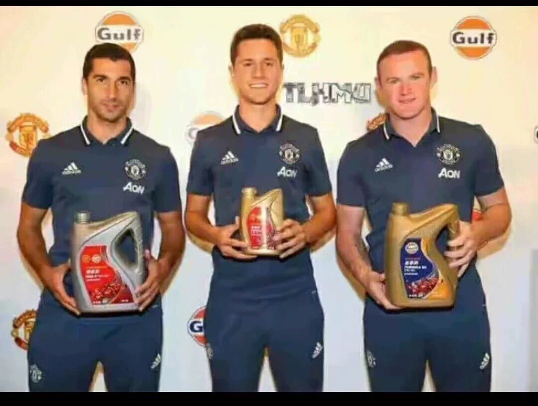 How far guy <a href="/ManUtdInPidgin/">MUIP</a>, my car engine oil don due. Abeg send your boiz. 😂😂