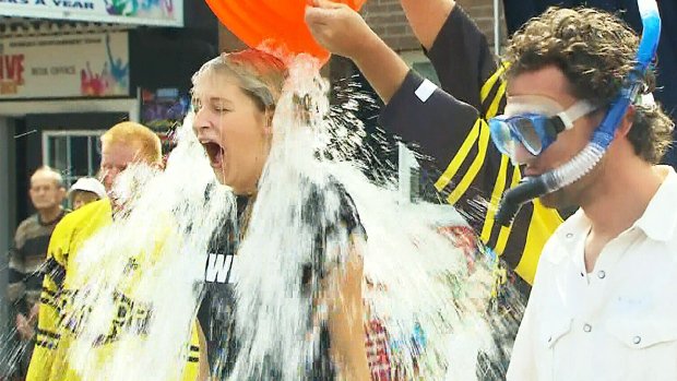 CTVCalgary's tweet image. &apos;Ice Bucket Challenge&apos; funds ALS gene breakthrough bit.ly/2axfmYn