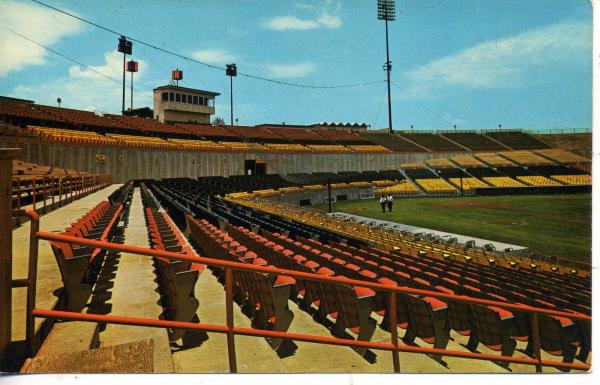 OldBallparks's tweet photo. Turnpike Stadium, home of Dallas-Fort Worth Spurs, upon opening in 1965. Would later be expanded for Texas Rangers. https://t.co/z1HVZq3gaE