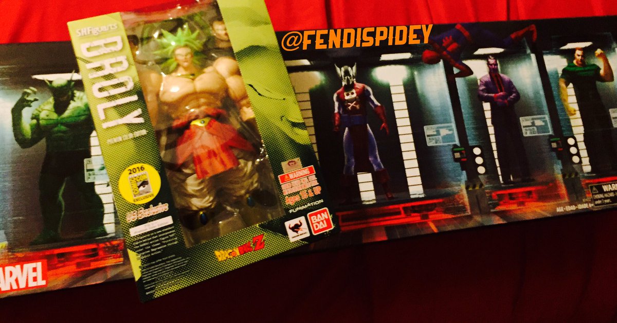 FendiSpidey's tweet photo. https://t.co/cDAujzJNLG #FendiSpidey #SDCC2016 #MarvelLegends #SHFiguarts https://t.co/NKKGX137Pr